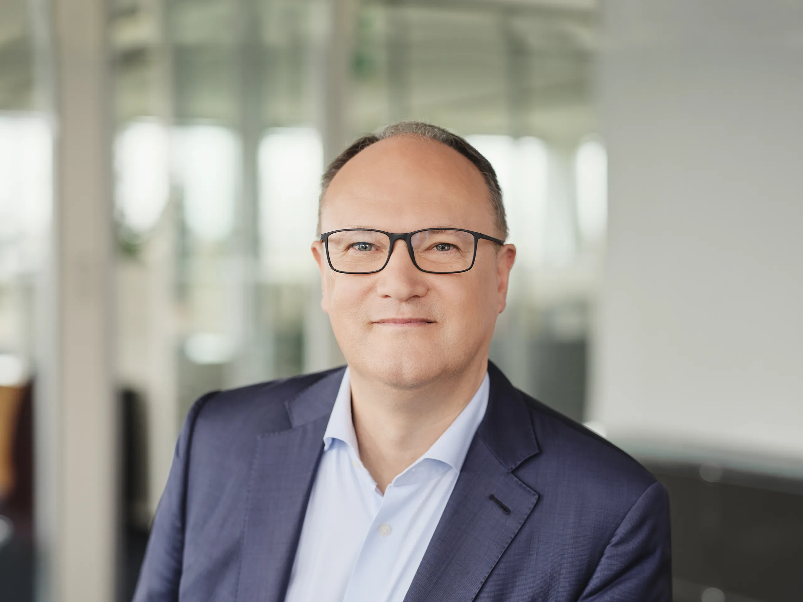 Dr. Roland Schäfer
