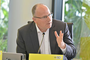 Dr. Matthias Maslaton Dr. Matthias Maslaton