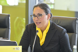 Dr. Shiva Meyer Dr. Shiva Meyer